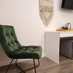 https://redreams.it-romehotels.com