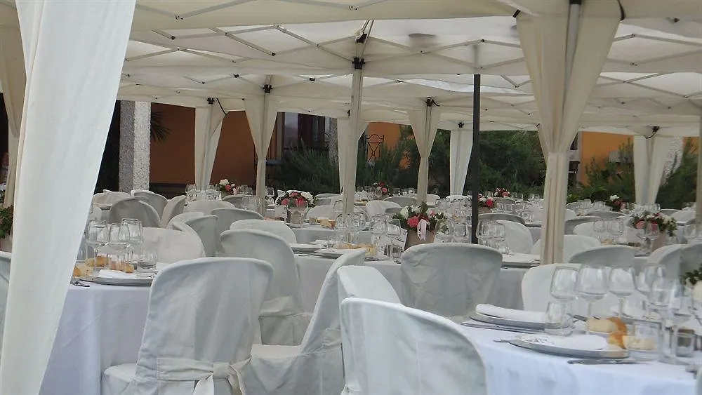 Hotel Janas Country Resort Mores